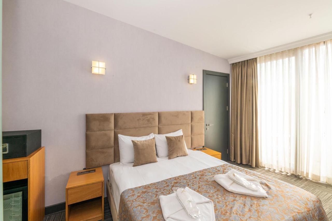 Taksim Hotel V Plus Istanbul Exterior photo