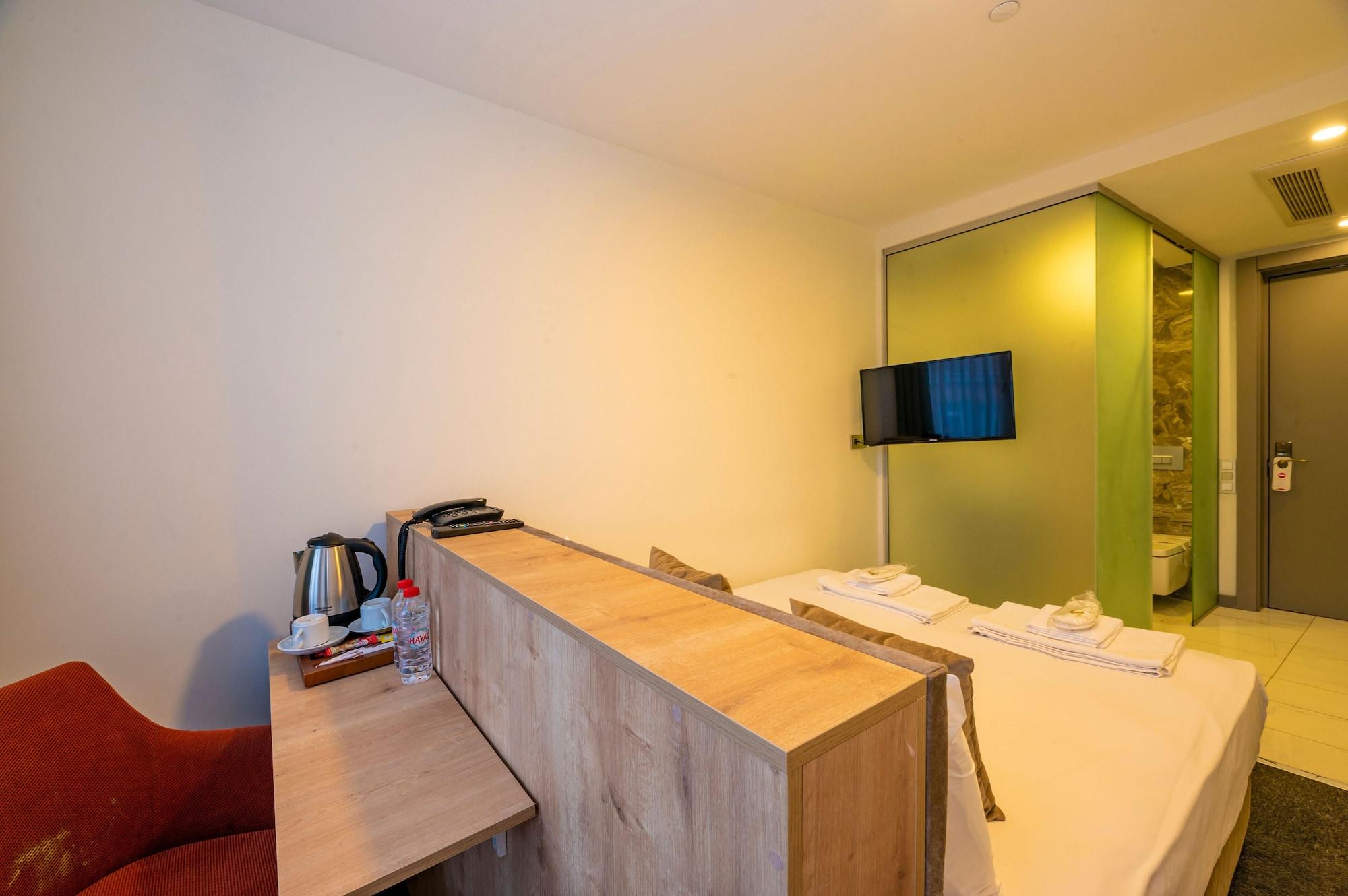 Taksim Hotel V Plus Istanbul Exterior photo